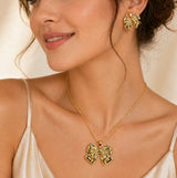 18K Gold Ribbed Petal Pendant Set