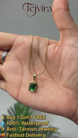 The Royal Green Solitaire Chain